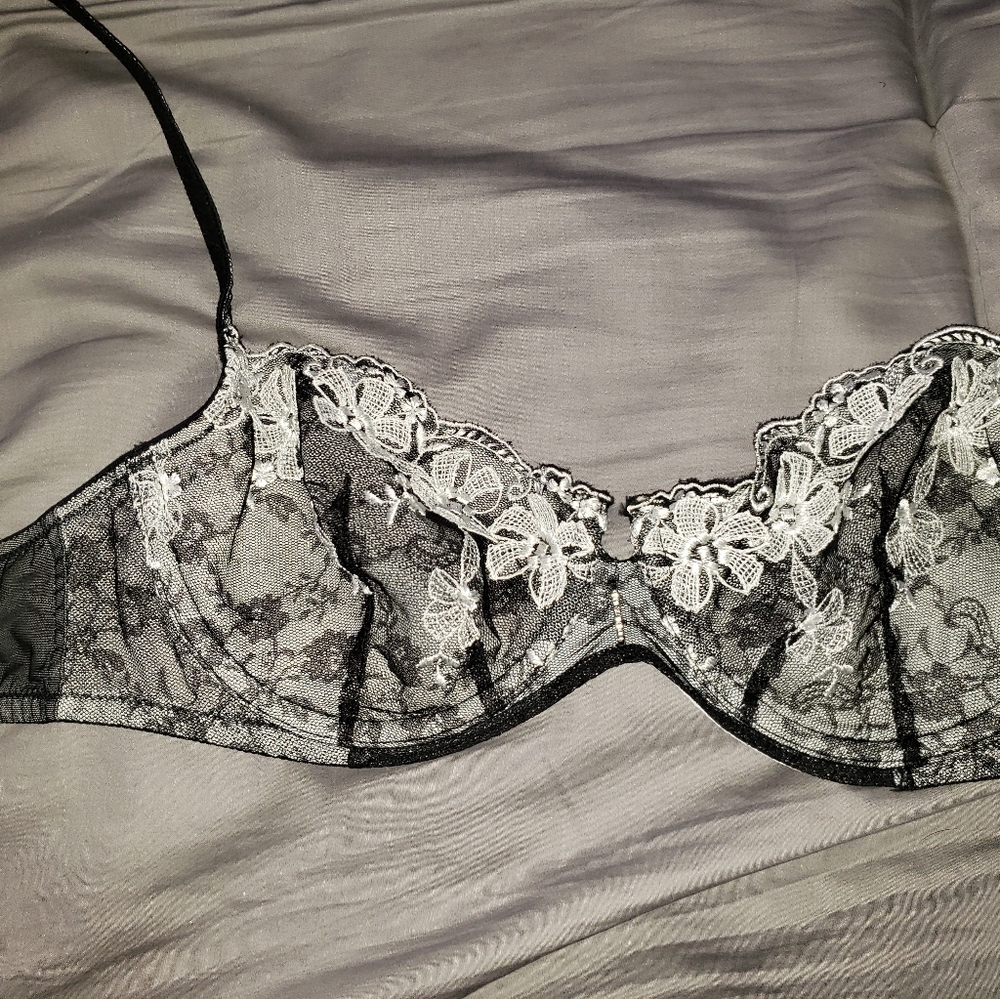 VS unlined bra